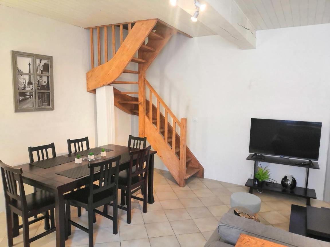 Apartmán La Casa De Brens Brens  Exteriér fotografie
